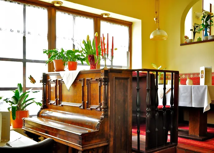 Hotel Alt-connewitz 3*