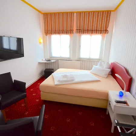 Alt-connewitz 3* Leipzig