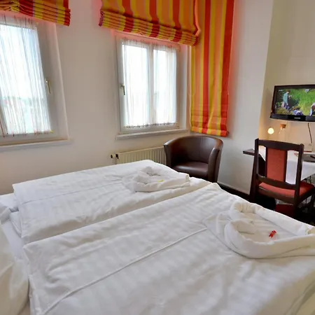 Alt-connewitz Hotel 3*