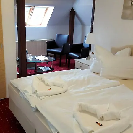 Alt-connewitz Szálloda 3*