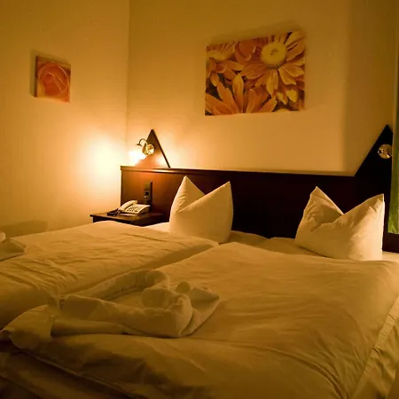 Alt-connewitz Hotel 3*