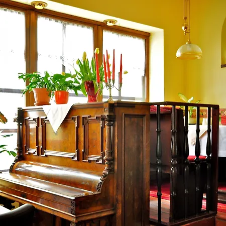 Hotel Alt-connewitz 3*