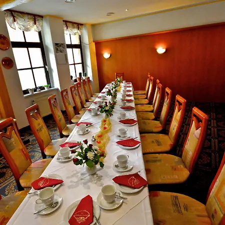 Hotel Alt-connewitz 3*