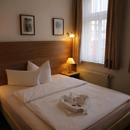 Alt-connewitz 3* Leipzig