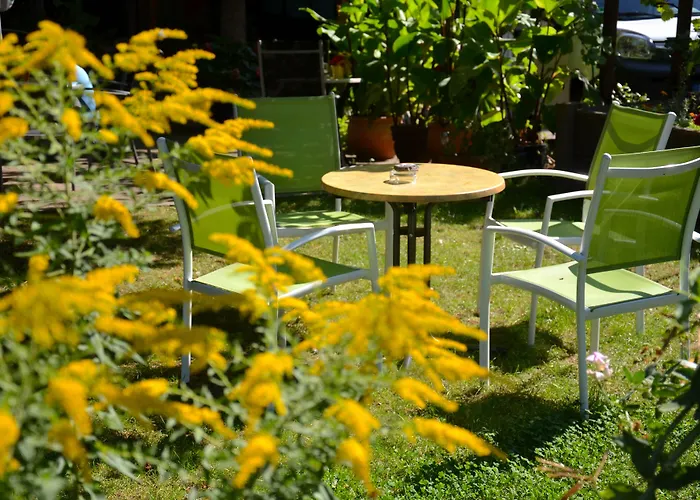 Alt-connewitz 3* Leipzig